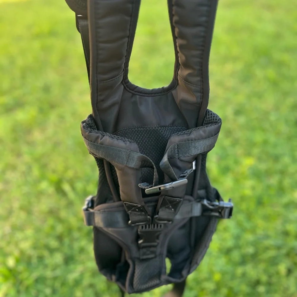 Dog Backpack Carrier, Legs Out Easy-fit Dog Front Carrier for Small Medium Dogs